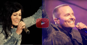 Chris Tomlin & Kari Jobe on Stage Together Creates a Spectacular Live Version of 'Revelation Song'